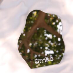 Alternative view of مرآة ( بالشكل المموج )